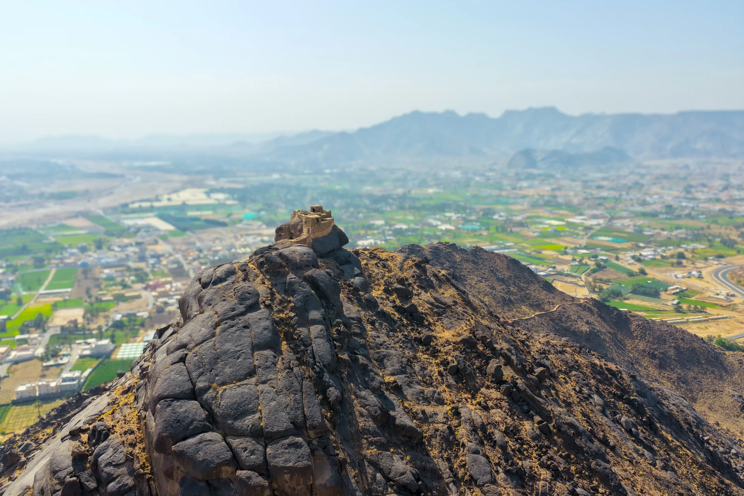 قلعة رعوم — جوية ٢